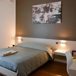  Bed & Breakfast Dimorapulia Italy
